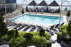 Slideshow_Pool View